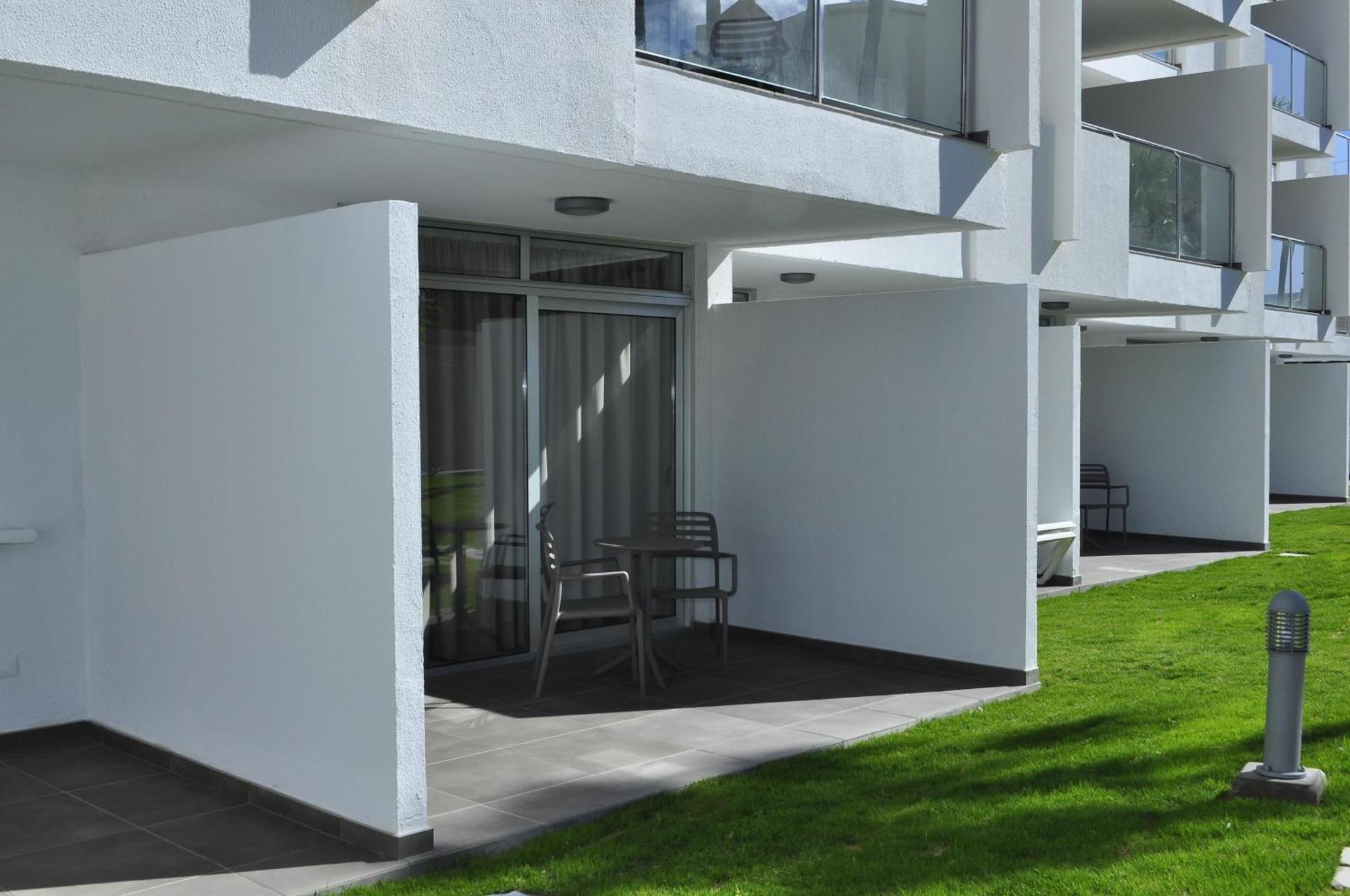 Apartment Terrace,1498977898:JPEG